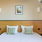 Albatros New Town 3*