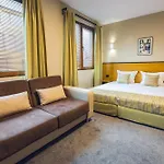 Hotel Albatros New Town 3*