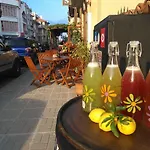 Hotel Albatros New Town 3*