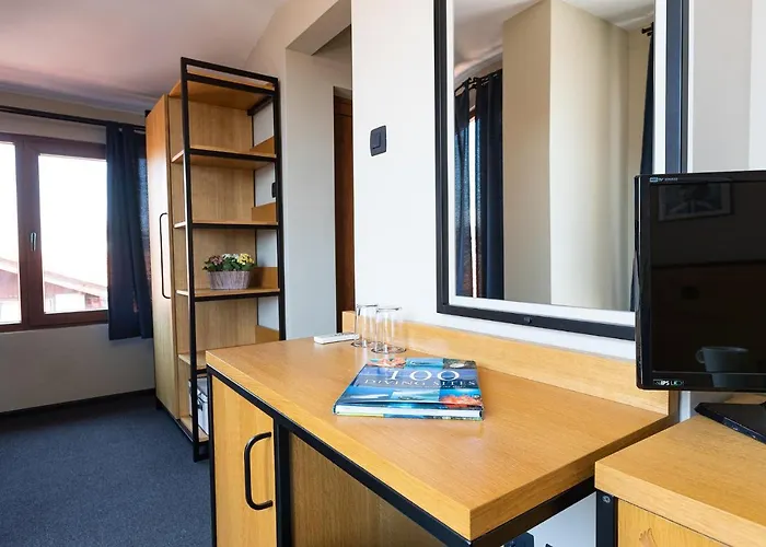 Albatros New Town Hotell 3*