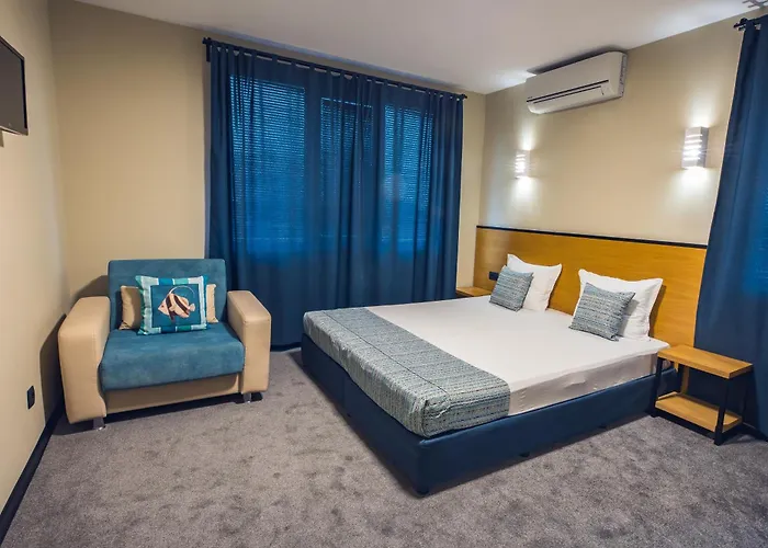 Albatros New Town 3* Sozopol