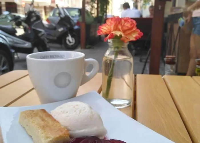 Albatros New Town Отель Созополь