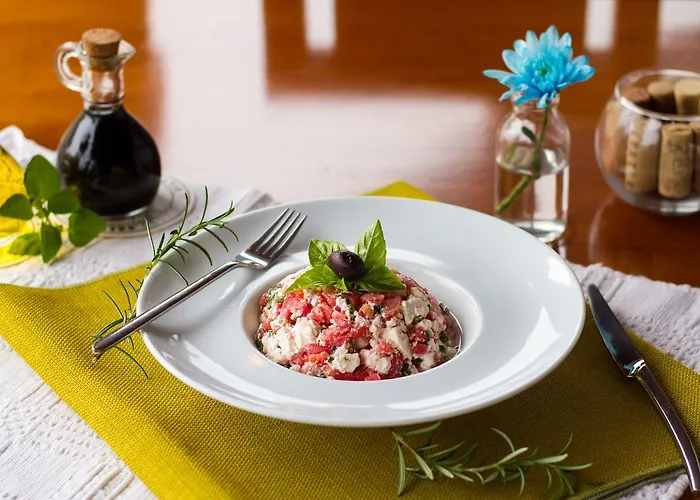 Hotell Albatros New Town 3*